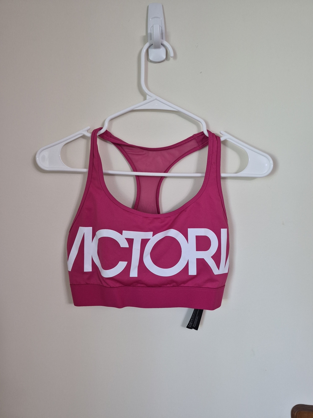 Victoria Sport 'The Player' Hot Pink Racerback Sports Bra Size Medium
